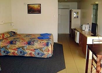 Alice Springs Airport Motel Exterior photo